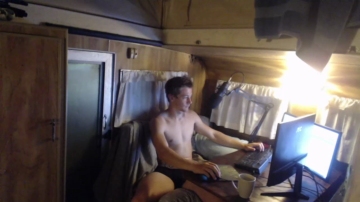 Nezzey  11-09-2021 video outfits